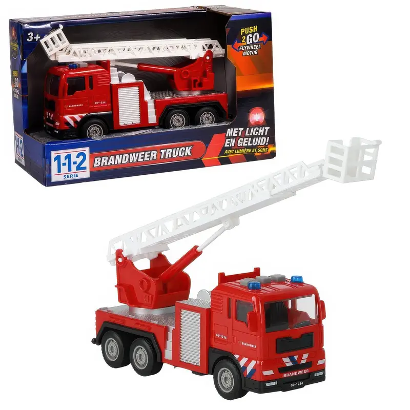 112 Fire Truck With Realistic Lights And Sounds (1:32 Scale) 1