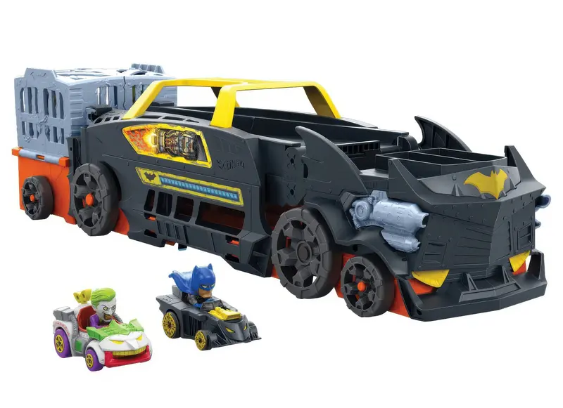 Hot Wheels Racerverse Batman Escape Chase Track Set 1