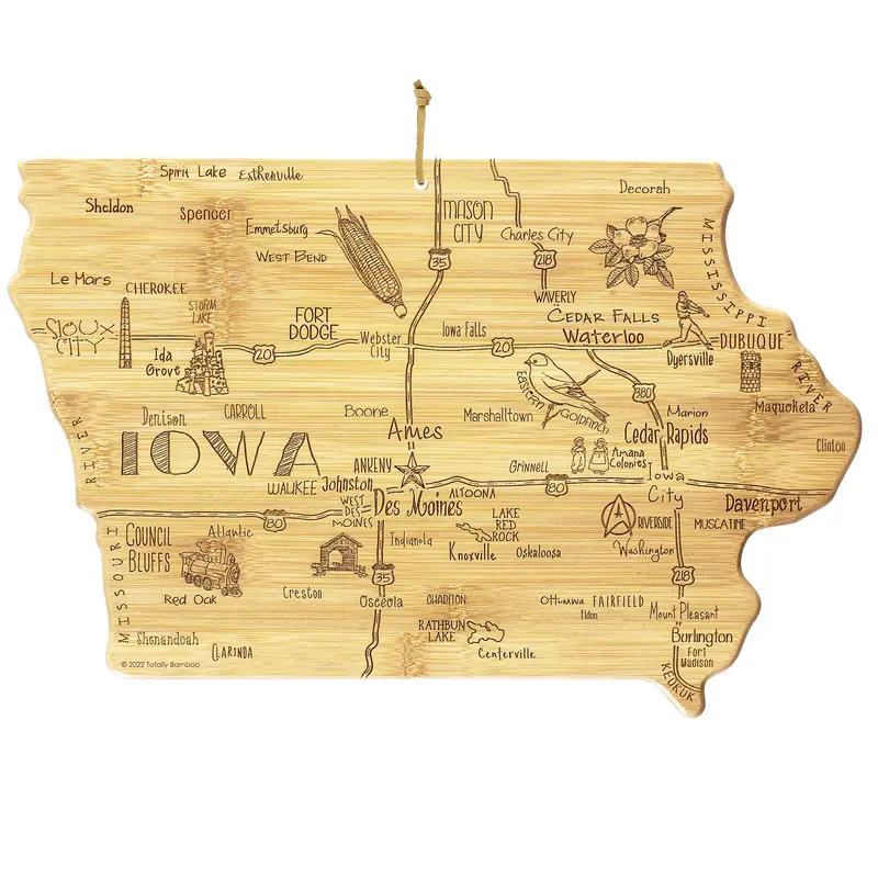 Iowa Farmhouse Cutting Board – 15.5" X 10.25" 1