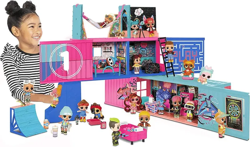 Lol Surprise! Fashion Show House Interactive Playset 1