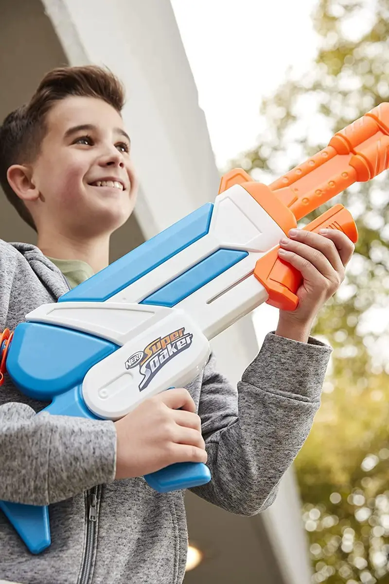 Nerf Super Soaker Twister High-Pressure Water Blaster 1