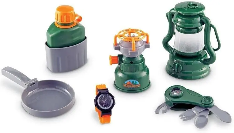 Pretend & Play Camp Set – Learning Resources Outdoor Adventure Role-Play Kit 1