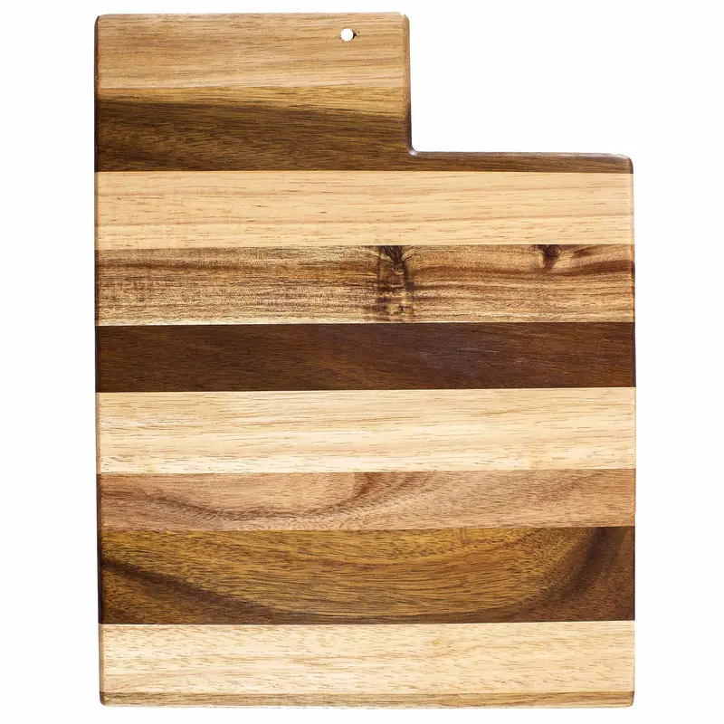 Utah-Crafted Shiplap Cutting Board Featuring Mountain-Inspired Finish 1